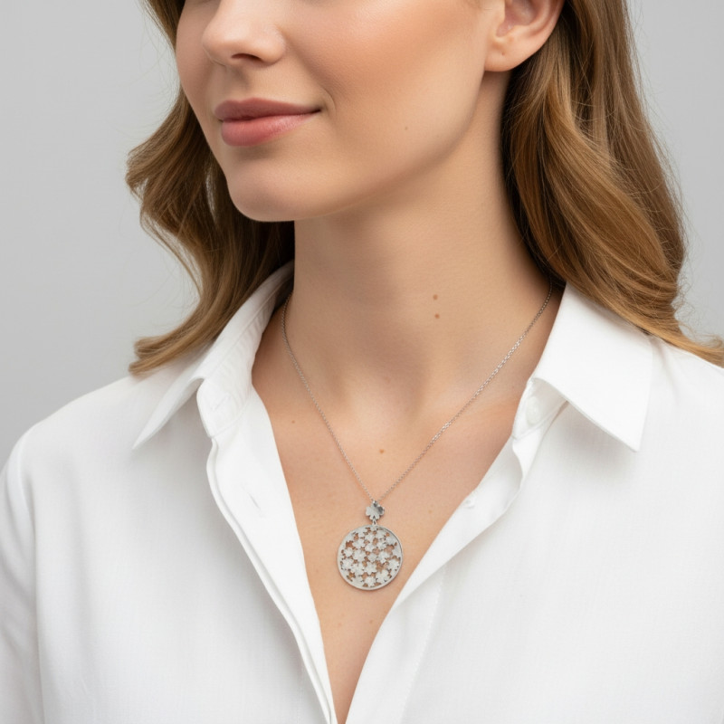 Collier Argent 925 Motif Trefles à 4 feuilles porté