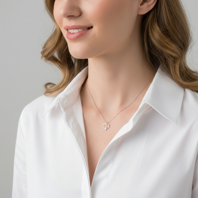 Collier Argent 925 rhodié Cœur avec Oxyde de zirconium porté