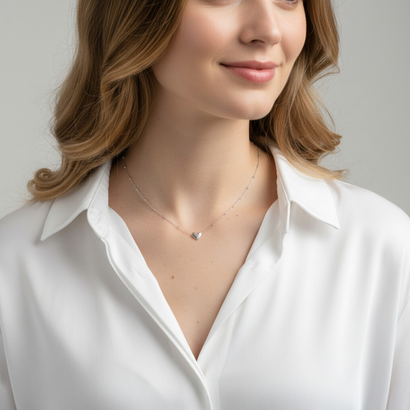 Collier Argent 925 rhodié Cœur porté