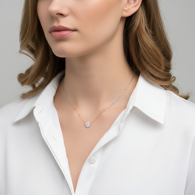 Collier Argent 925 rhodié Fleur avec oxyde de zirconium porté