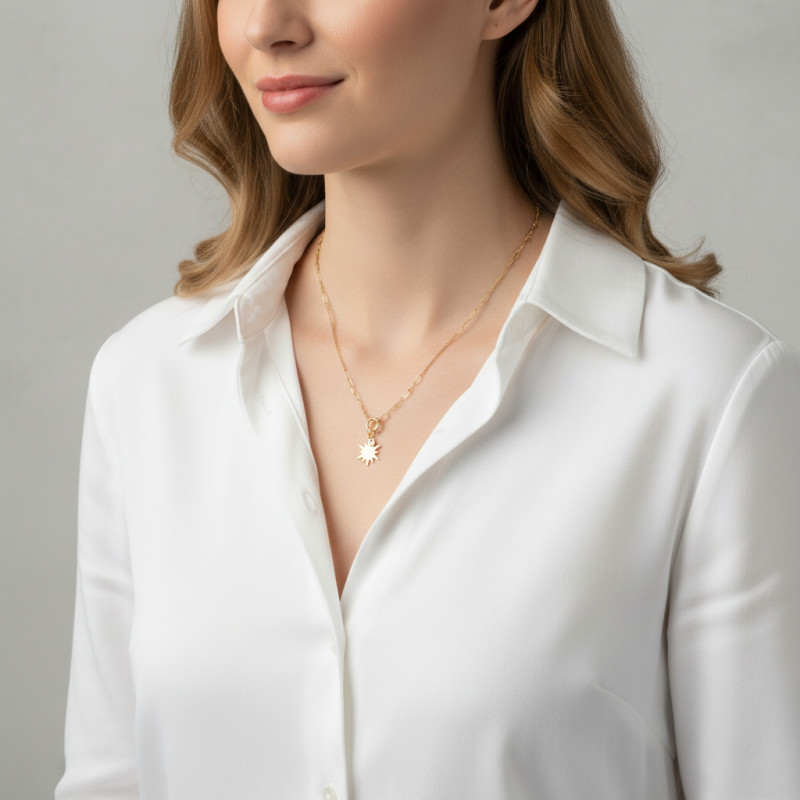 Collier Argent Doré Soleil et Oxyde de zirconium porté