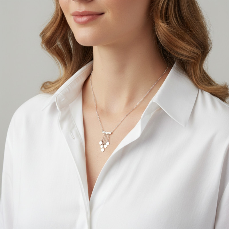 Collier Argent Rhodié Coeurs pendants porté