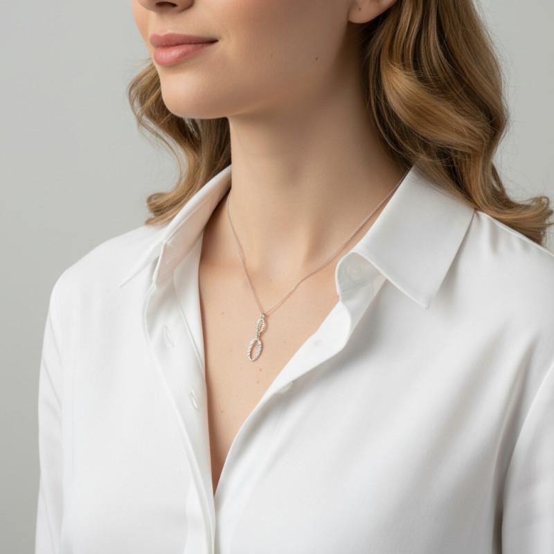 Collier Argent Rhodié Double Ovales porté