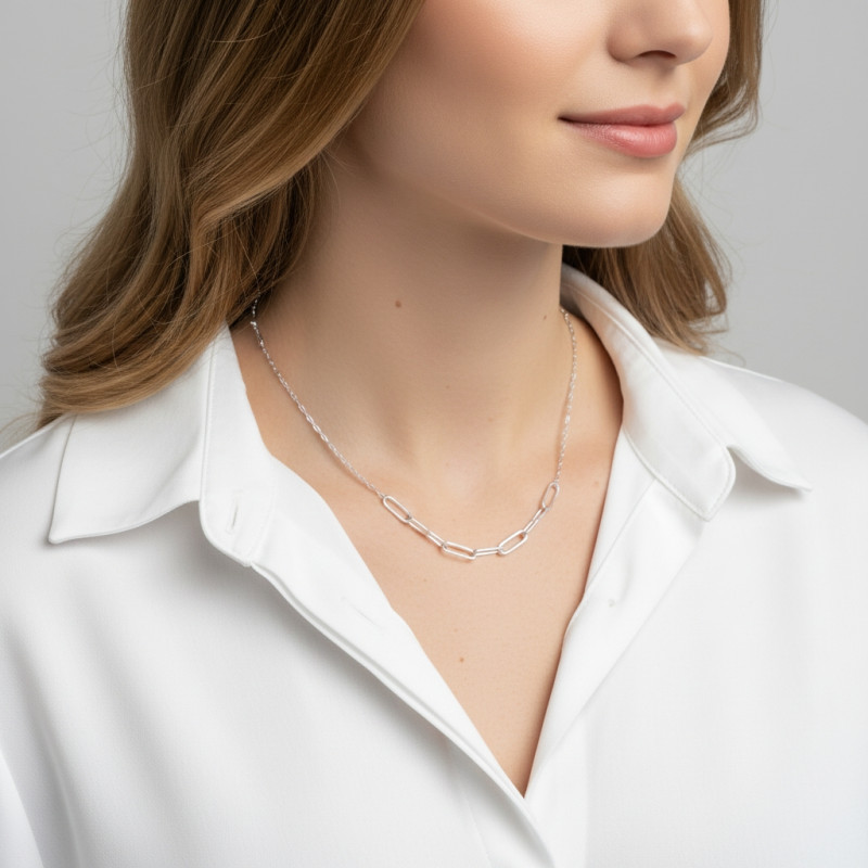 Collier Argent Rhodié Maillons Ovales porté