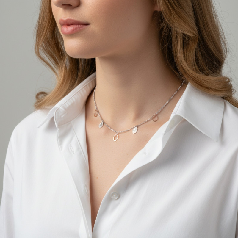 Collier argent rhodié navettes 2 tons porté