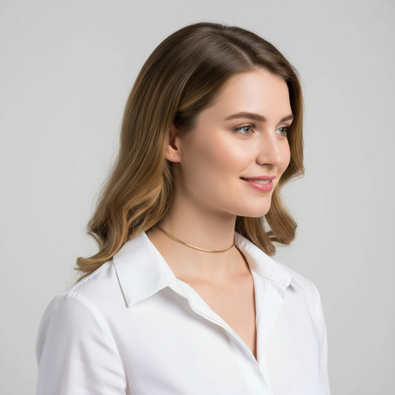 Collier Cable Or 750 reversible Or Blanc / Or Jaune 2mm - 42cm porté