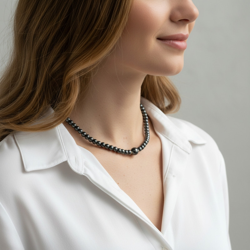 Collier Hématite 6-10mm et Argent porté