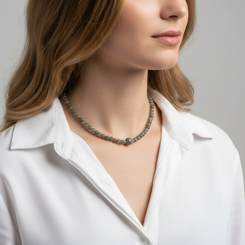 Collier Labradorite 6-10mm et Argent porté