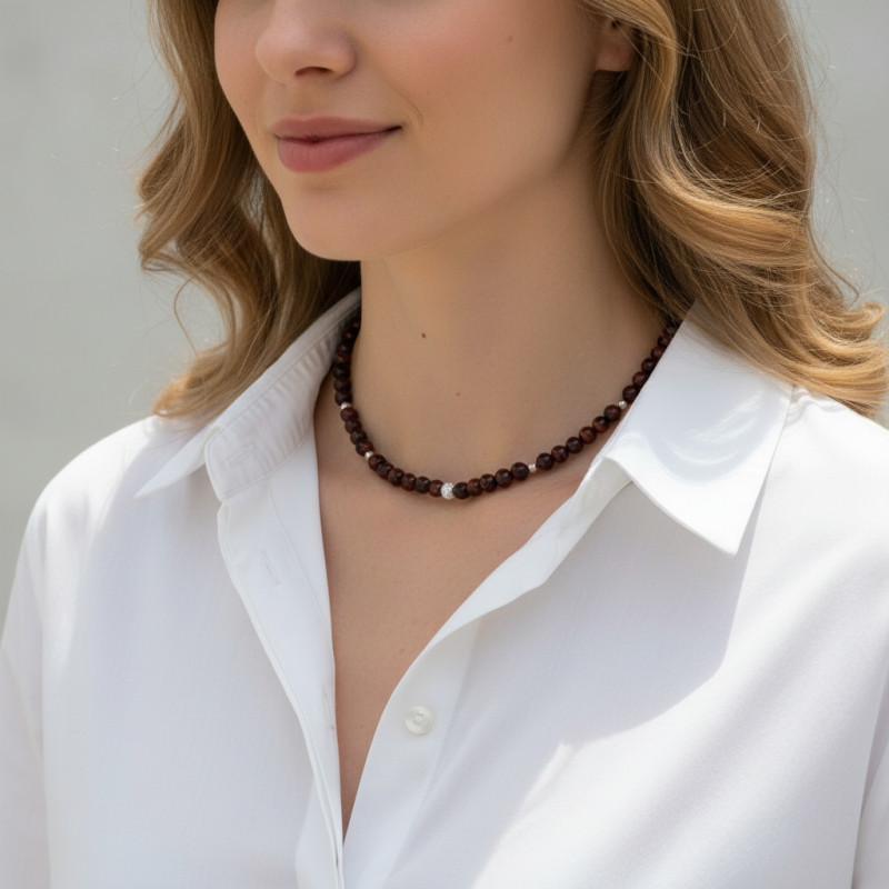 Collier Oeil de Taureau 6mm et Argent porté