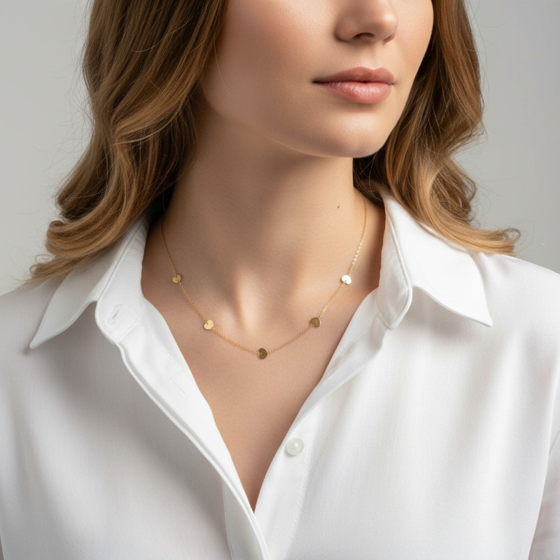 Collier Or Jaune 375 Coeurs porté
