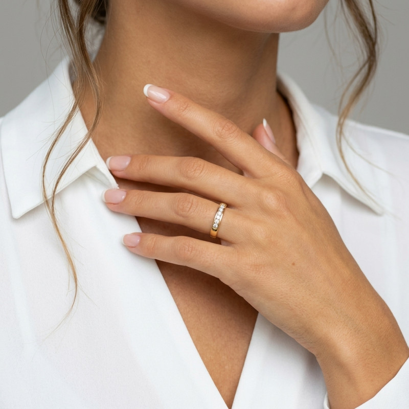 Demi Alliance Or Jaune Diamant (0.40ct) porté