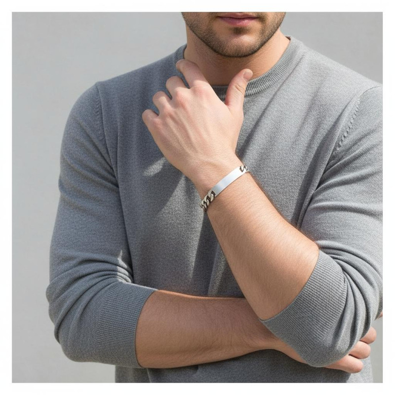Gourmette en Argent Vieilli pour Homme 8mm - 21.5cm porté