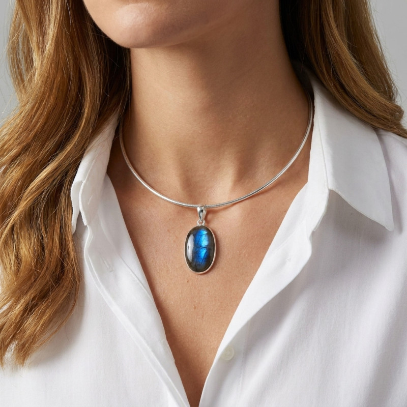 Pendentif Argent 925 Labradorite Ovale 17x28mm porté