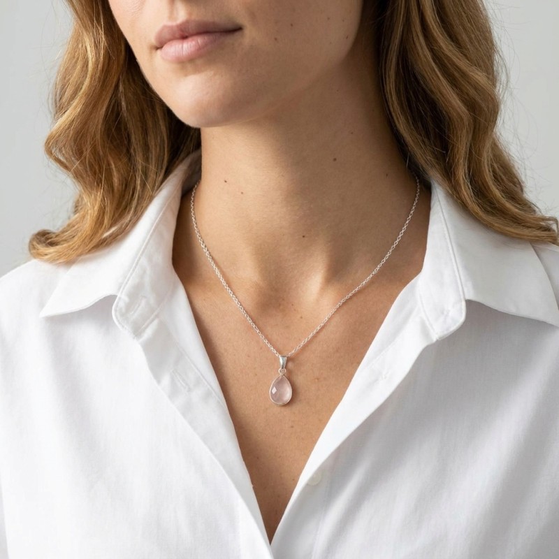 Pendentif Argent 925  Quartz rose Poire  facetté 12x8mm porté