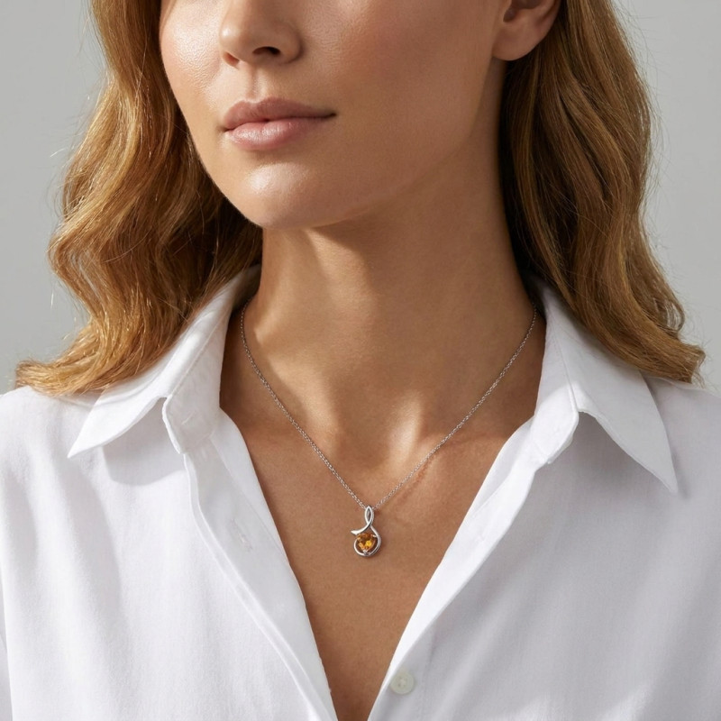 Pendentif Argent 925 Rhodié Citrine Coeur 6x6mm porté