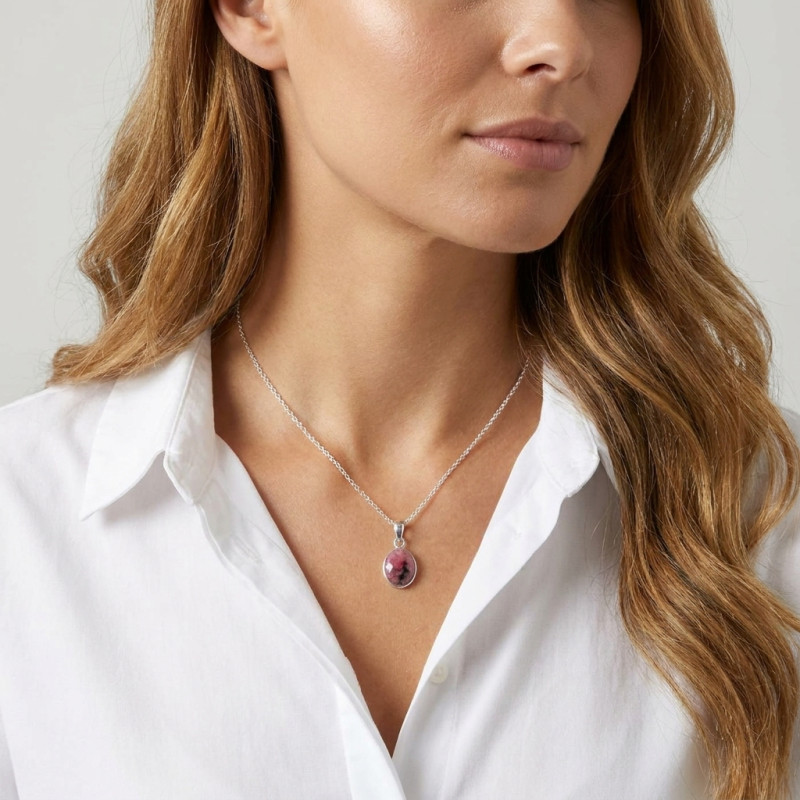 Pendentif Argent 925  Rhodonite Ovale facettée 11x9mm porté
