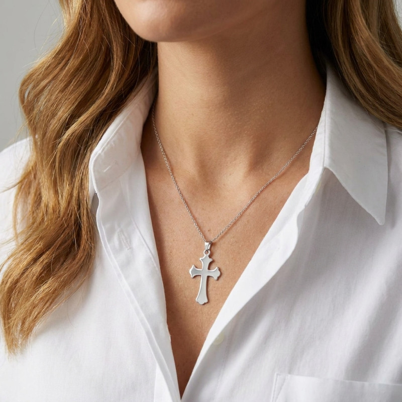 Pendentif croix en Argent 925 porté