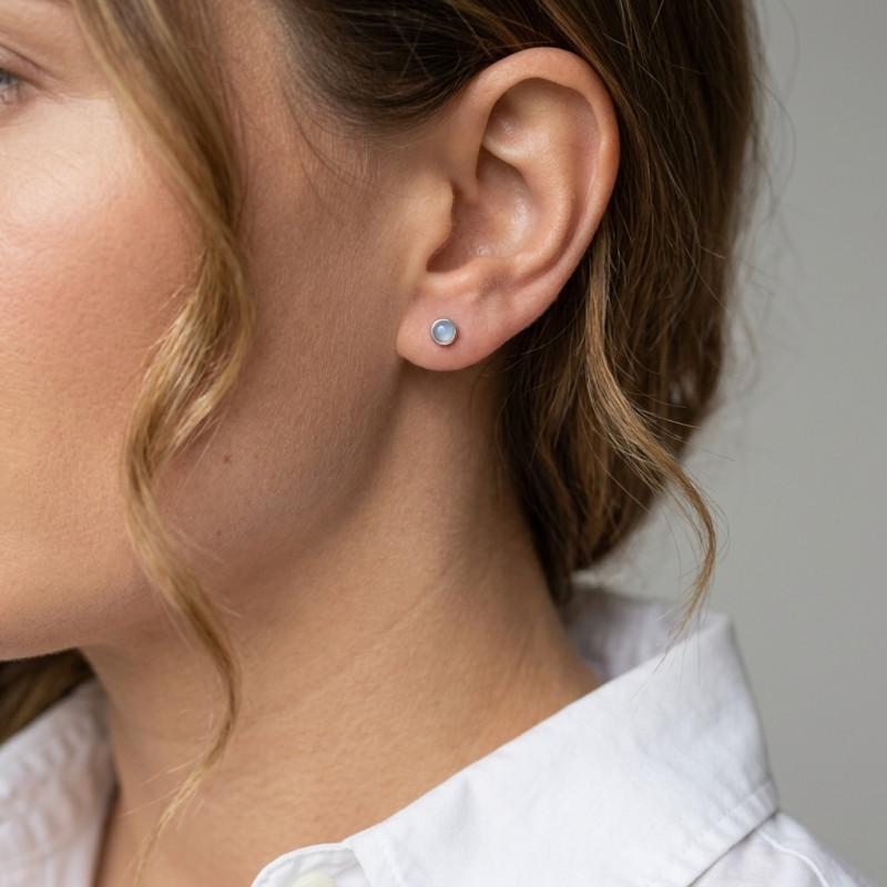 Puces d'oreilles  Argent 925 Calcédoine 3mm porté