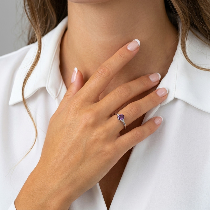Solitaire Argent Rhodié Améthyste Ovale 7x5mm porté