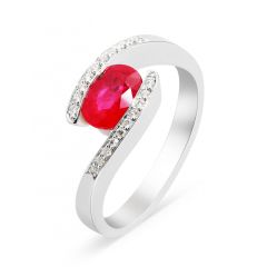 Bague Or Blanc 750 Rubis Ovale 7x5mm et Diamant