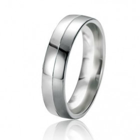  Alliance prestige Or 750. Largeur l alliance: 5mm Epaisseur du corps : 1.6 mm 