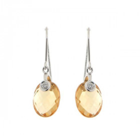 Boucles d'oreilles pendantes Citrine et Diamant en Or Blanc 750. Ces élégantes pierres taillées en dome ovale mesurent 9x7...