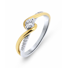 Bague 2 Ors 750 sertie d un diamant 0,16 carat Entourage composé 8 diamants pour un poids total 0,04 carat Poids Diamant :...