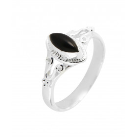 Bague Argent 925 Onyx Navette 8x4mm Bague Argent 925 sertie d une pierre 8x4mm Pierre taillée à cabochon montée serti clos...