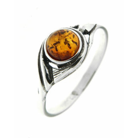 Bague Argent 925 Ambre Pierre forme ronde Dimensions pierre : 6mm Largeur bague (sur doigt vue dessus) : 8 mm