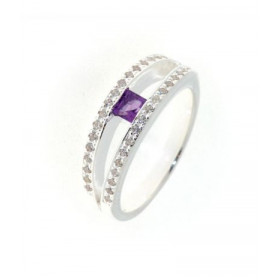 Bague Argent 925 Améthyste sertie d une pierre carrée 3.5 x 3.5 mm d oxydes zirconium Largeur sur doigt (vue dessus) : 6.7...