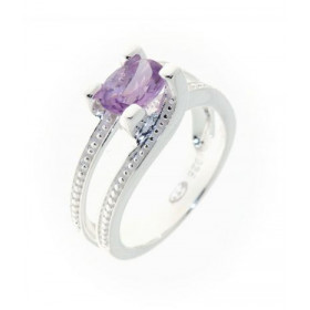 Bague Argent 925 Améthyste sertie d une pierre ovale 8 x 6 mm Largeur sur doigt (vue dessus) : 9.5 mm 