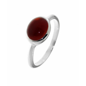 Bague Argent 925 et Cornaline sertie d'une pierre ovale taille cabochon de 9x7mm. 