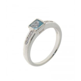 Bague Oxyde Zirconium, monture Argent 925 1 oxyde bleu forme carrée 4.5x4.5mm entouré 4 oxydes blancs 1.5mm diamètre Large...