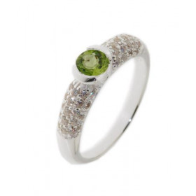  Bague Argent 925 P&eacute;ridot Pierre centrale 5 mm diam&egrave;tre Pavage d oxydes zirconium sur les cot&eacute;s Large...