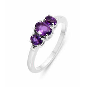 Bague Argent Rhodié 3 Améthystes Bague sertie trois pierres ovales (deux 4x3mm une 6x4mm Pierres serties à griffes Largeur...