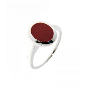 Bague style classique sertie d une pierre ovale La pierre est taillée cabochon , elle mesure 9x7mm Monture solitaire serti...