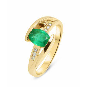  Bague Or jaune sertie d une émeraude ovale 7x5mm (0,85 carat) 6 diamants pour un poids total 0,08 carat 
