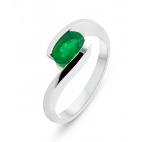  Bague Or Blanc 750 sertie d une émeraude ovale 8x6mm (1,2 carat) Serti demi clos Monture croisée 