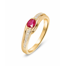  Bague Or jaune Or jaune rhodié sertie d un Rubis ovale 6x4mm 6 diamants Poids Diamant : 0,03 carats Qualité Diamant : HSI...