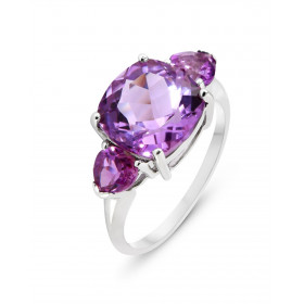 Bague Or Blanc 375 Améthyste Coussin Coeur Bague sertie d une Améthyste Coussin 10x10mm 2 Améthystes coeur 5x5mm Poids tot...