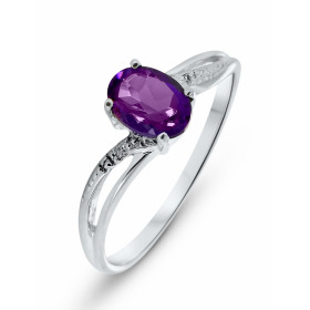 Bague Or blanc 375 Améthyste Ovale 7x5mm Diamant Cette bague Or blanc 375 est ornée d une améthyste ovale La pierre mesure...