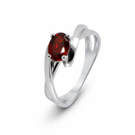 Bague Or Blanc 375 Grenat Ovale 7x5mm Bague Or Blanc 375 sertie d une pierre ovale 7X5mm Monture composée deux anneaux ent...