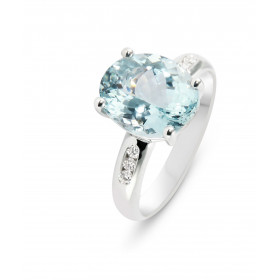  Bague Or blanc 750 Aigue Marine Ovale 11x9mm Diamant Bague Or blanc 750 (18 carats) Aigue Marine ovale 11x9mm (3.2 carats...