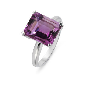 Bague Or Blanc 750 sertie d une Améthyste Rectangulaire 12x10mm Améthyste taille RPC 12 x 10 mm (5.2 carats) Serti à 4 gri...