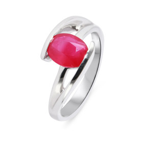  Bague Or blanc 750 sertie d un Rubis ovale 9x7mm Corps croisé Serti demi clos Poids Rubis : 1.89 carat 