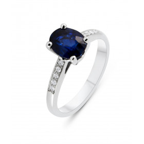 Bague Or Blanc 750 Saphir AAA Bleu Royal Ovale 8x6mm et Diamant