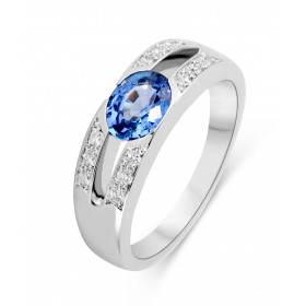  Bague Or Blanc 750 sertie d un Saphir Ceylan Ovale 8x6mm 12 diamants 1,5mm Poids Saphir : 1.15 carat Poids total diamant ...