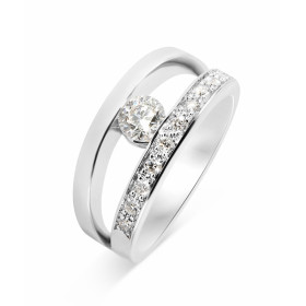  Bague Or Blanc sertie d un Diamant 0,36 carat (4,4mm diamètre - Couleur H - Pureté i1) 10 diamants 1.8mm pour un poids to...