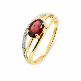  Bague Or jaune 375 sertie d un grenat ovale 7x5mm 5 diamants Largeur bague (sur doigt, vue dessus) : 7,1mm Poids Diamant ...