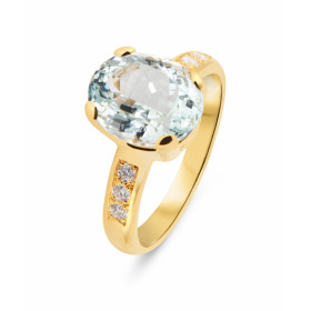  Bague Or Jaune 750 sertie d une Aigue Marine Ovale 11x9mm (3.2 carats) diamants Entourage composé 6 diamants pour un poid...